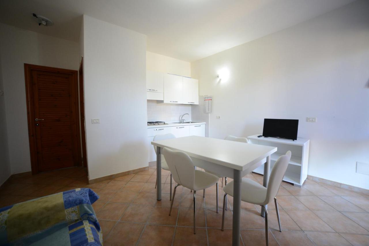 Villaggio Sa Ventana Бадези Екстериор снимка