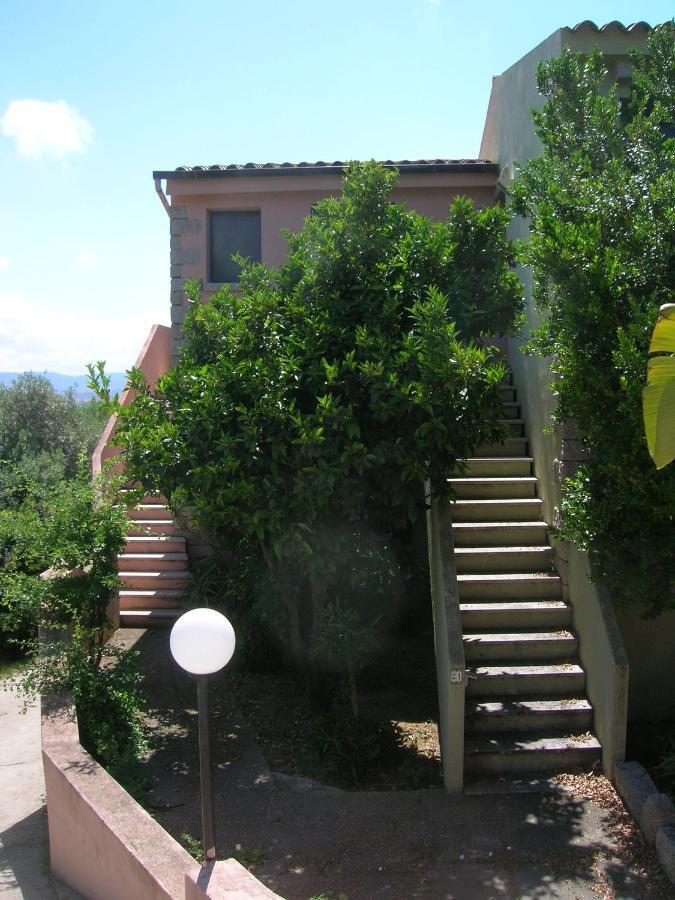 Villaggio Sa Ventana Бадези Екстериор снимка